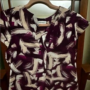 Calvin Klein Women's Brushstroke Top - Purple and Cream